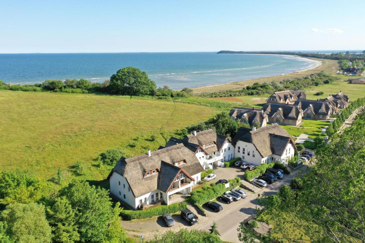 Strandnah Mit Terrasse, Gratis Nutzung Vom Ahoi Erlebnisbad Und Sauna In Sellin - Strandhaus Moenchgut Fewo06 洛布 外观 照片